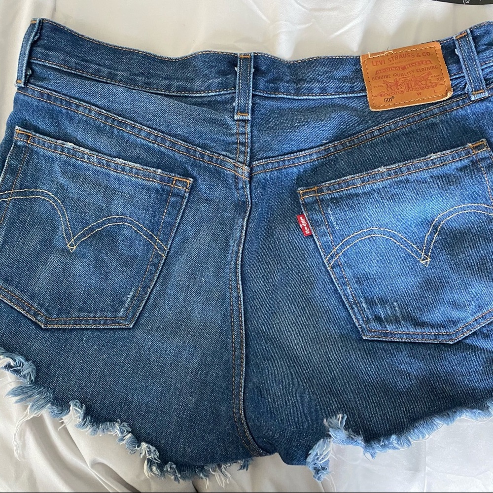 Premium 501® High Rise Short - Picture 4 of 10